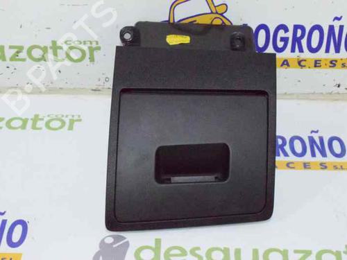 Used Glove box BMW 5 (E60) 525 d xDrive (197 hp) 855620