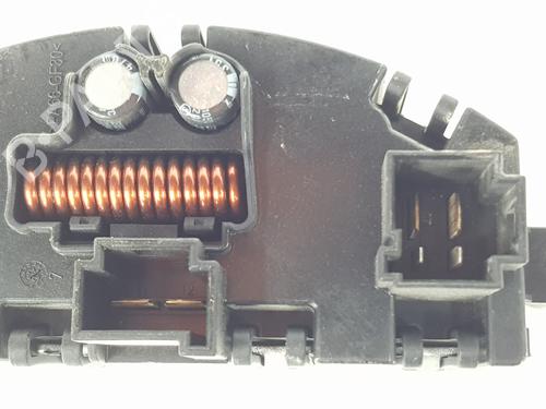 Heater resistor SKODA KAROQ (NU7, ND7) 2.0 TDI | BP36020829M108 - Image 2
