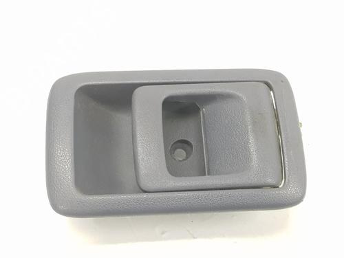 Used Front right interior door handle TOYOTA LAND CRUISER 90 (_J9_) 3.0 TD (KZJ90_, KZJ95_, KZJ90R, KZJ95R, KZJ90W, KZJ95W) (125 hp) 15841010