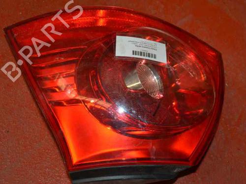 Right taillight VW GOLF V (1K1) 1.9 TDI | BP1542658C35 