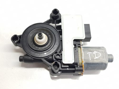 Rudehejsemotor bagstkærm højre SEAT ARONA (KJ7, KJP) [2017-2025]  30709941