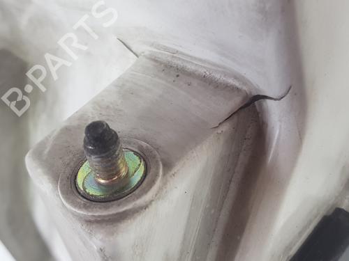 Right headlight VOLVO V40 Estate (645) 1.9 DI | BP29591244C29 