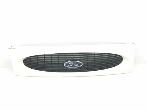 Used Grille FORD FIESTA Box Body/MPV (J5_, J3_) 1.8 D (60 hp) 15687899