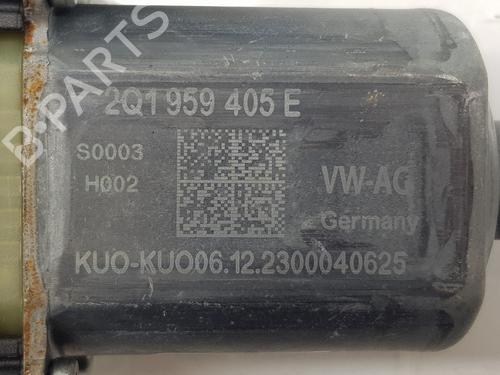 Left front window motor SEAT IBIZA V (KJ1, KJG) 1.0 MPi | BP27577330E21 