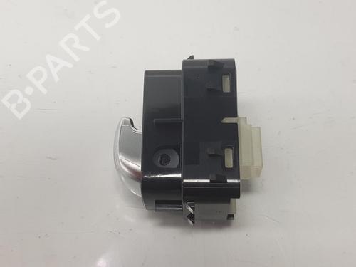 Right front window switch MERCEDES-BENZ C-CLASS (W205) C 220 BlueTEC / d (205.002, 205.004) | BP13384817I26 