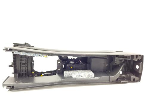 Armrest / Center console RENAULT MEGANE IV Grandtour (K9A/M/N_) 1.5 dCi 110 | BP20321372I20 