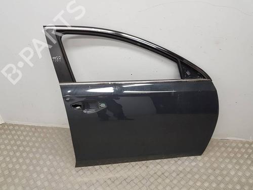 Puerta delantera derecha Puerta delantera derecha 38777715 38777715
