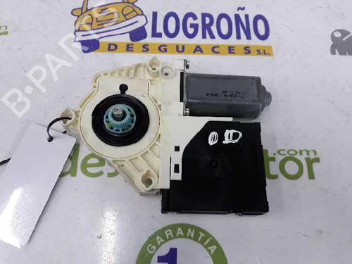 Used Right front window motor SEAT LEON (1P1) 1.6 TDI (90 hp) 2133512