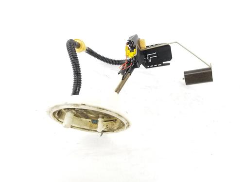 Used Fuel pump BMW 5 (E60) 525 d (177 hp) 3379102
