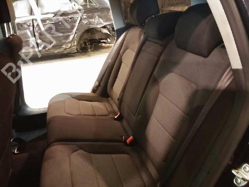 Andere VW PASSAT B7 Variant (365) 2.0 TDI | BP13097995O1 