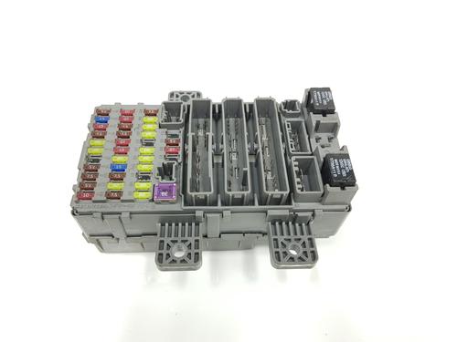 Used Fuse box HONDA CIVIC VIII Hatchback (FN, FK) 2.2 CTDi (FK3) (140 hp) 27881552