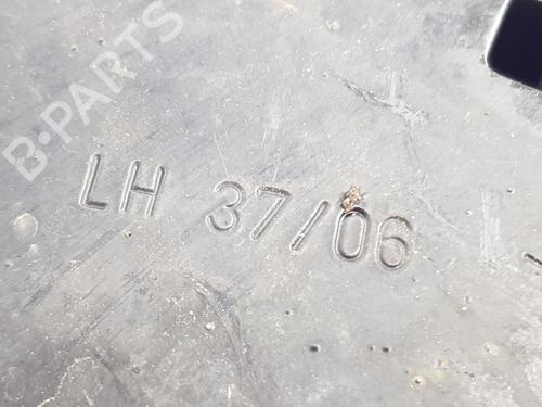 Left front suspension arm LAND ROVER FREELANDER 2 (L359) 2.2 TD4 4x4 | BP25817884M12 