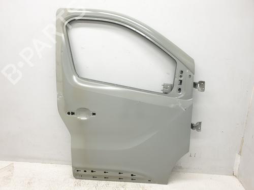 Used Right front door RENAULT TRAFIC III Bus (JG_) [2014-2025]  21003584