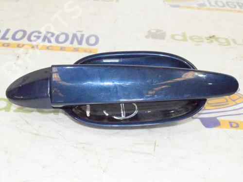 Poignée extérieure arrière droite BMW 5 (E60) 530 d (218 hp) 1636823