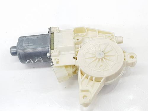 Used Right front window motor Right front window motor MERCEDES-BENZ VITO Tourer (W447) 116 CDI (447.701, 447.703, 447.705) (163 hp) 36699327 36699327
