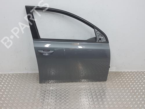 Used Right front door Right front door 37639290 37639290