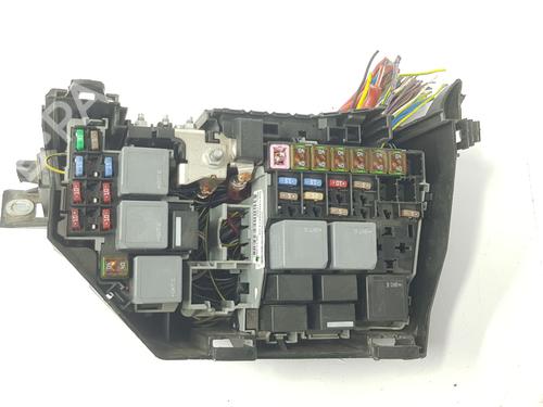 Used Fuse box LAND ROVER DISCOVERY SPORT (L550) 2.0 D 4x4 (150 hp) 13511291