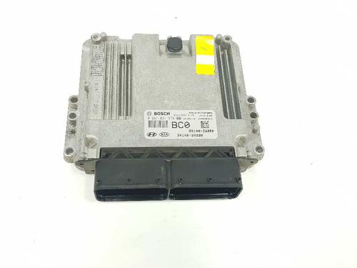Used Engine control unit (ECU) Engine control unit (ECU) HYUNDAI TUCSON (TL, TLE) 1.7 CRDi (116 hp) 35779012 35779012