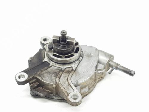 Used Vacuum pump TOYOTA RAV 4 III (_A3_) 2.2 D 4WD (ALA30_, ALA30R) (136 hp) 24104261