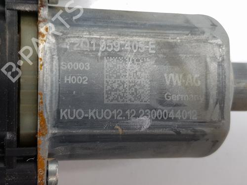 Left front window motor SEAT IBIZA V (KJ1, KJG) 1.0 MPi | BP27577295E21