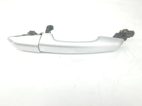 Used Rear right exterior door handle Rear right exterior door handle LAND ROVER DISCOVERY V (L462) 3.0 Td6 4x4 (258 hp) 10095631 10095631