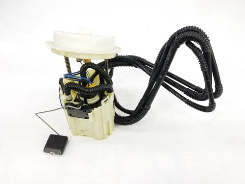 Used Fuel pump MERCEDES-BENZ C-CLASS (W204) C 220 CDI (204.002) (170 hp) 9429998