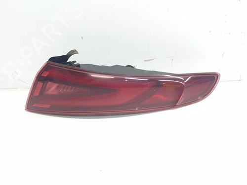 Used Right taillight Right taillight ALFA ROMEO GIULIA (952_) 2.2 D (952AFA25, 952AFM25, 952ALA25) (180 hp) 39965697 39965697