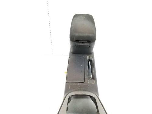 Armrest / Center console TOYOTA AVENSIS Estate (_T25_) 2.0 D-4D (ADT250_, ADT250R) | BP7152897I20 