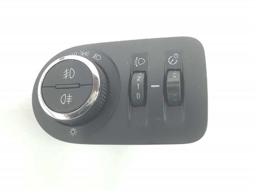 Forlygtekontakt OPEL ASTRA K (B16) 1.6 CDTi (68) (110 hp) 6812556