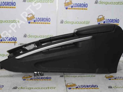 Used Armrest / Center console MERCEDES-BENZ M-CLASS (W164) ML 320 CDI 4-matic (164.122) (224 hp) 7893970