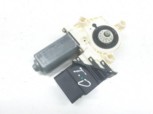Right rear window motor VW TOURAN (1T1, 1T2) 2.0 TDI | BP20189423E22 