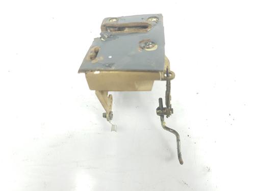 Rear left lock LAND ROVER DEFENDER Station Wagon (L316) 2.5 Td5 4x4 (L316) | BP9238851C100 
