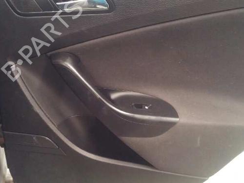 Venstre Foran elrute bryter VW PASSAT B6 (3C2) 2.0 TDI | BP1365387I27 