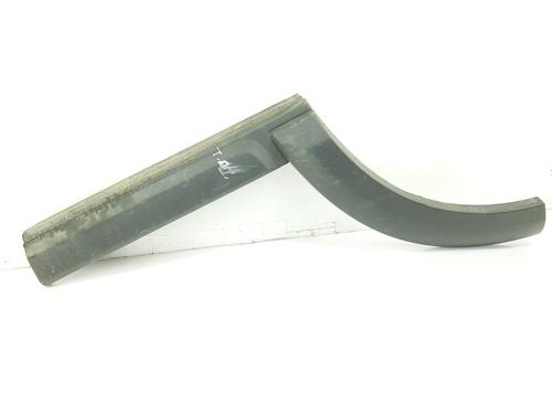Højre bak skjermliste LAND ROVER DISCOVERY III (L319) 2.7 TD 4x4 | BP12985564C137