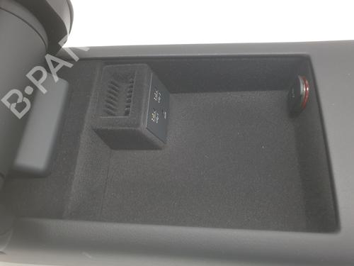 Armrest / Center console AUDI A6 C7 (4G2, 4GC) 2.0 TDI | BP30498419I20