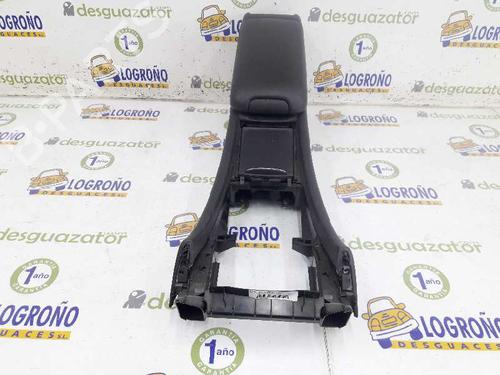 Armrest / Center console MERCEDES-BENZ C-CLASS Coupe (CL203) C 180 Kompressor (203.746) | BP7895754I20 