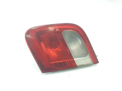 Used Right tailgate light BMW 3 (E46) 320 d (136 hp) 17788349
