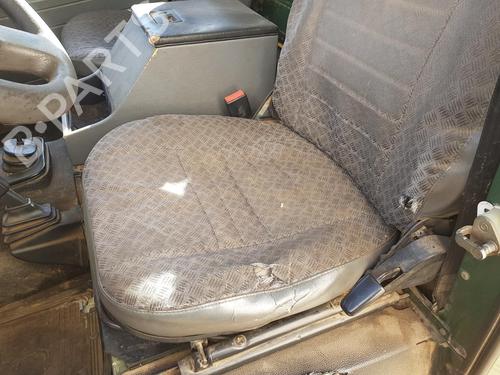 Left front indicator LAND ROVER DEFENDER Pick Up (L316) 2.4 Td4 4x4 (L317) | BP11379099C32 