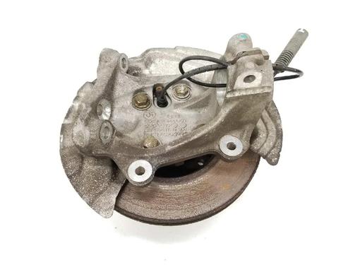 Used Right front steering knuckle BMW 1 (E87) 118 d (122 hp) 3382042