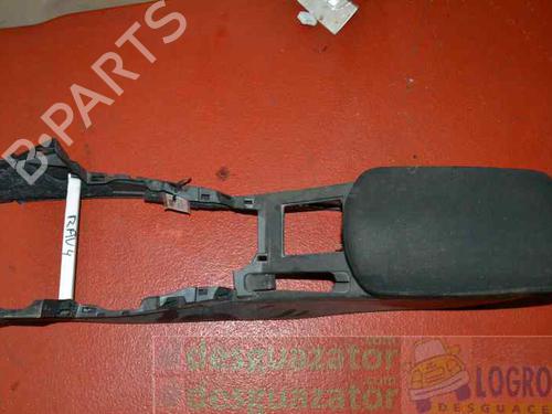 Used Armrest / Center console TOYOTA RAV 4 III (_A3_) [2005-2014]  7152772
