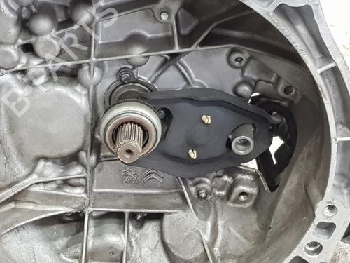 Gearbox CITROËN C3 III (SX) 1.2 VTi 82 | BP36566688M3 - Image 4