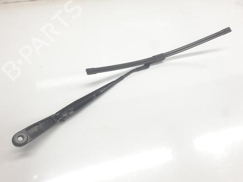 front-windshield-wiper-arm-mg-mg-zs-suv-azs1-2017-33056229 main image