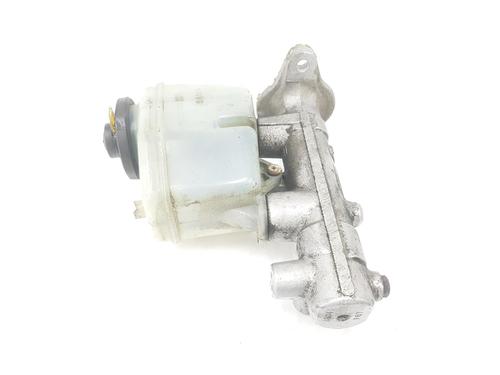 Brake master cylinder TOYOTA LAND CRUISER 90 (_J9_) 3.0 D-4D 4WD (KDJ90_, KDJ95_, KDJ90W, KDJ95W) | BP17683197M77