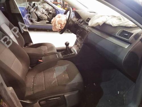 Andere VW PASSAT B7 Variant (365) 2.0 TDI | BP13097995O1 
