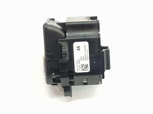 Switch LAND ROVER RANGE ROVER EVOQUE (L538) 2.0 D 4x4 | BP13096846I30 