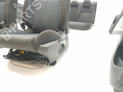Seats set CITROËN DS4 (NX_) 1.6 HDi 110 | BP15045108C78 