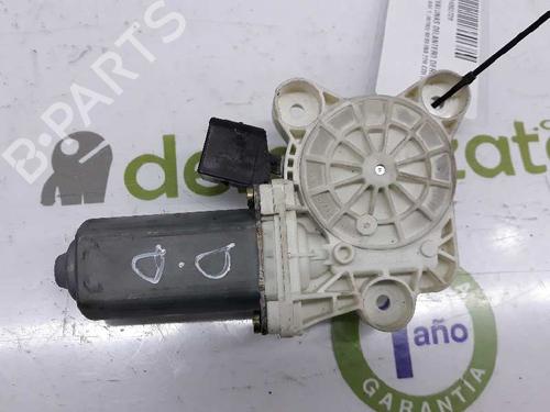 Right front window motor MERCEDES-BENZ C-CLASS (W203) C 220 CDI (203.008) | BP3152169E20 