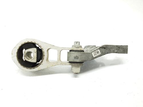 Used Engine mount Engine mount 17323329 17323329
