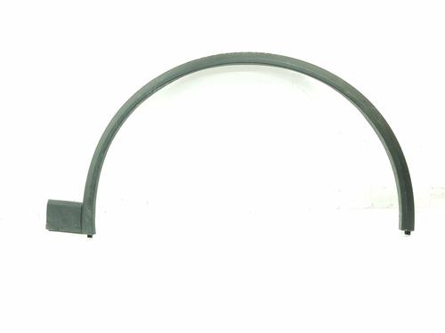 Used Front right wheel arch trim Front right wheel arch trim 37147873 37147873