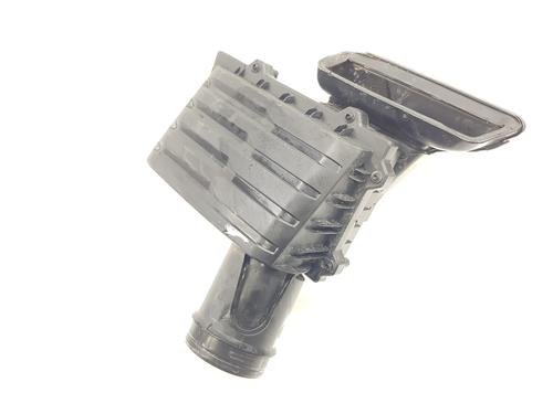 Used Air filter box SKODA KAMIQ (NW4) 1.0 TSI (116 hp) 31809481